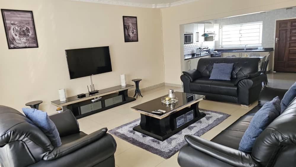 Kitwe Artem Apartments - Apartment 2 מראה חיצוני תמונה